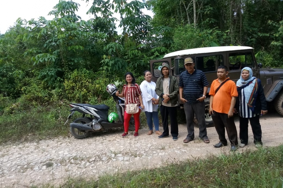 Peninjauan Lokasi Balikpapan 1 dengan Konsumen 